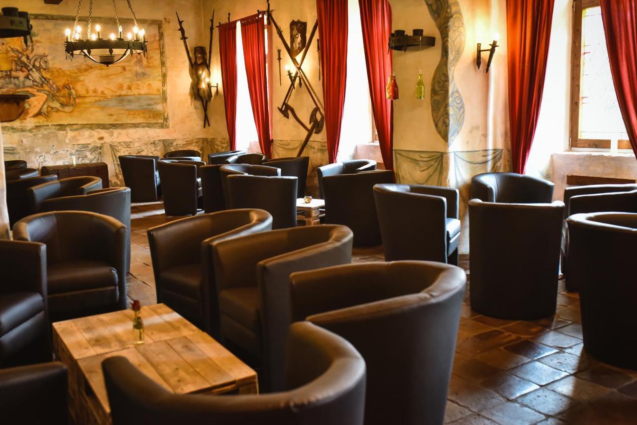 Zámek Kamenný Dvůr Hotel Kynsperk nad Ohri Exterior foto