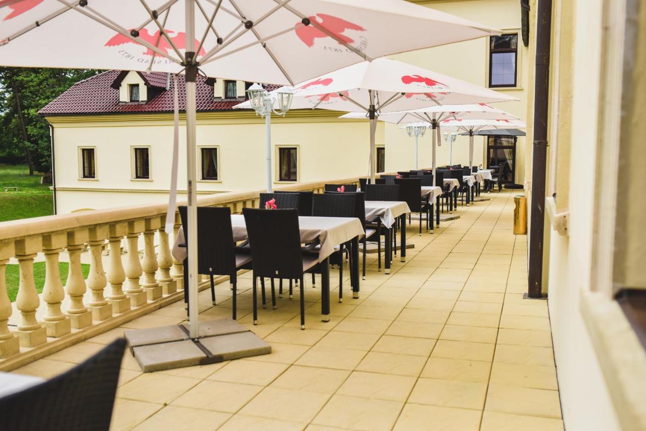 Zámek Kamenný Dvůr Hotel Kynsperk nad Ohri Exterior foto
